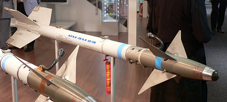 Украина переделала AIM-9M для самолетов F-16 в ракеты «земля — воздух»