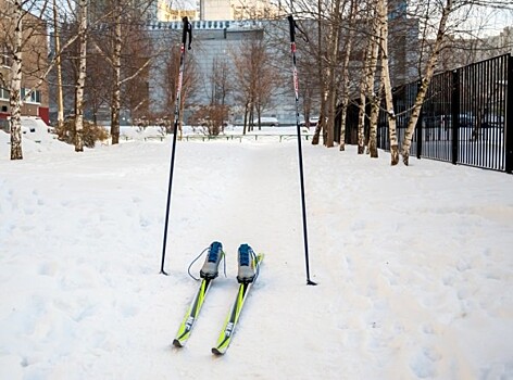 Технические службы Москвы обновили лыжные трассы после обильных снегопадов