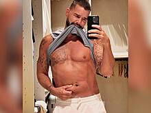 52-летний Рики Мартин показал фото с голым торсом и восхитил фанатов