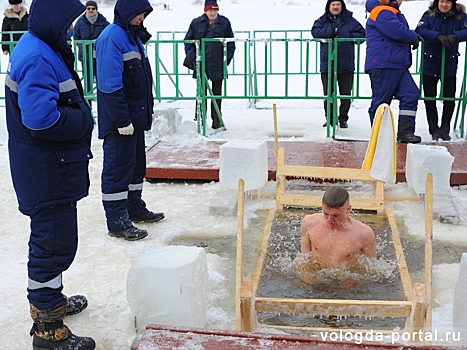 Московские коммунальщики в Крещение перейдут на усиленный режим работы