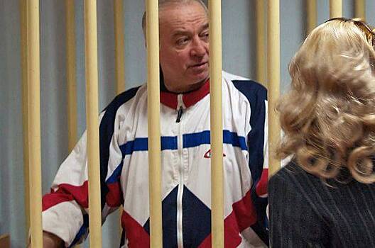 Скрипаль чалился на мордовской зоне, как король