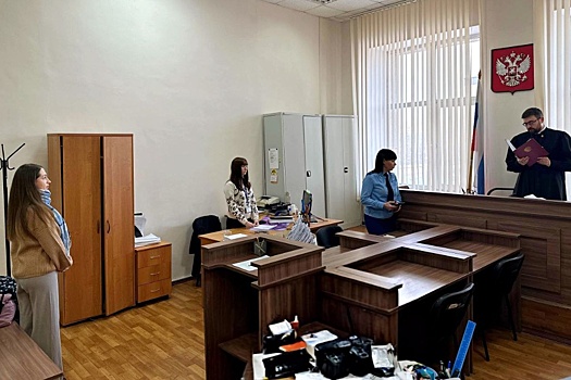 В Нижнем Тагиле консультанта банка осудили за кражу семи миллионов у вкладчиков