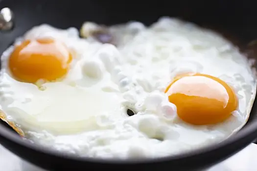 Красное мясо и другие продукты, в которых много витамина В12