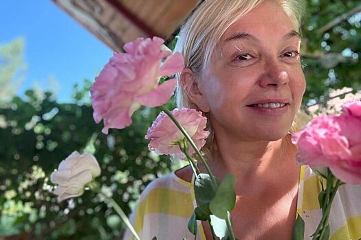 Ведущая Арина Шарапова отправилась в монастырь