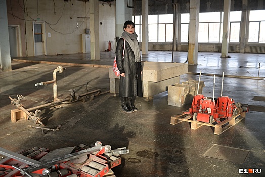 «Стой! Опасно для жизни!»: в Екатеринбурге художникам отдадут на растерзание военный завод