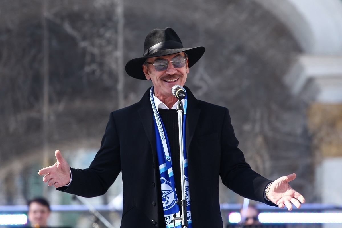 Уши заткнут: Боярский рассказал, почему не поет в кругу друзей