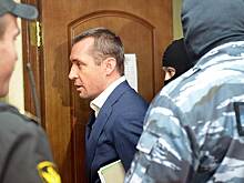 Адвокат Захарченко нашел объяснение его миллионам