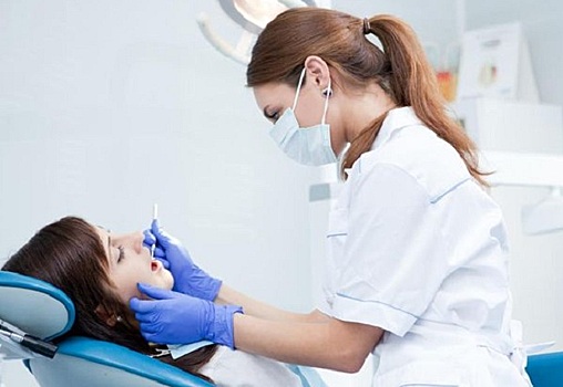Пресечена деятельность продавцов поддельных стоматологических препаратов в Москве