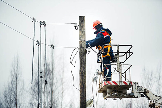 Отключение электричества зафиксировали в пяти районах Новгородской области
