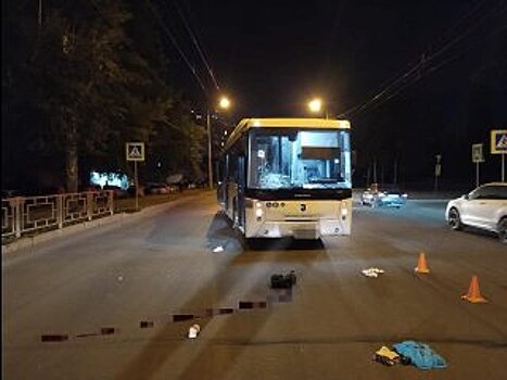 В Уфе в реанимации скончалась 40-летняя женщина.