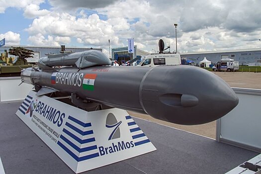 Индия успешно запустила крылатую ракету BrahMos