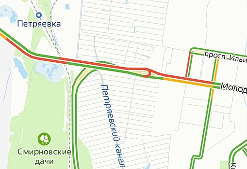 На выездах из Нижнего Новгорода образовались пробки