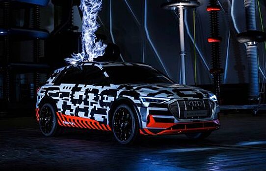 Audi приоткрыла завесу над электрическим E-tron