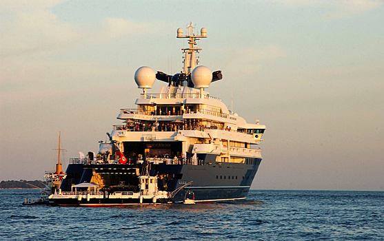 Крупнейшая в мире частная исследовательская яхта выставлена на продажу