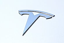 Tesla обвинили в харассменте