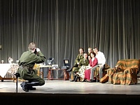 Театр «Романтик» представит литературно-музыкальную композицию «А память зовет…»