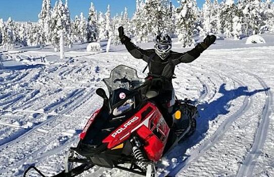 Нужно ли сдавать на права, чтобы водить снегоход?