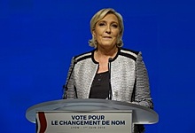 Марин Ле Пен заявила, что ее партия в августе может закрыться из-за ареста средств
