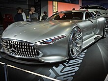 Концепт Mercedes Vision AMG меняет зеркала на камеры