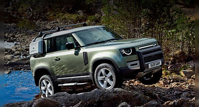 Британские специалисты превратили Land Rover Defender в электрокар