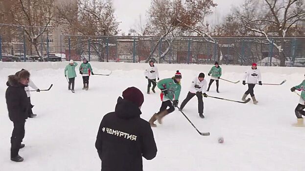 По всей России прошел марафон дворового хоккея, который запустили в Ижевске