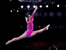 Гимнастка Мельникова стала трехкратной чемпионкой России