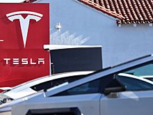 На Tesla подали в суд из-за смертельного ДТП. У загоревшейся машины не открывались двери