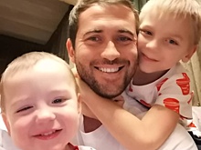 Футболист Александр Кержаков опубликовал яркий снимок со старшим сыном в день его рождения