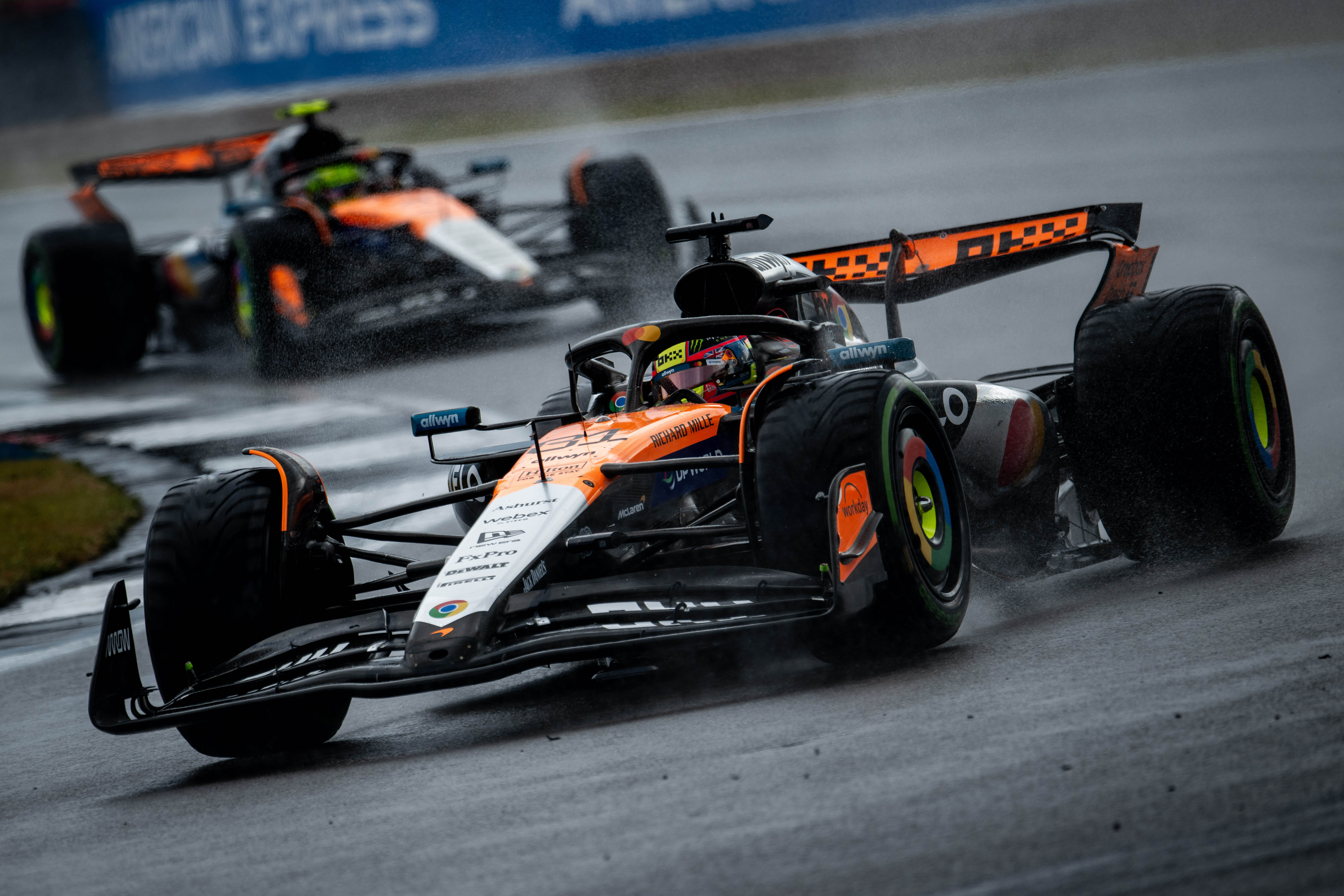 McLaren     