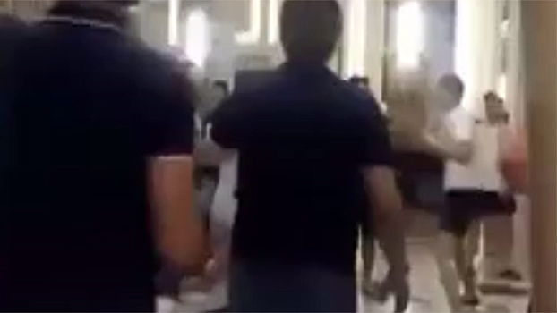 Туристов из Екатеринбурга избили сотрудники турецкого отеля: видео