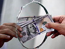 Когда лучше менять доллары на рубли. Совет инвестора