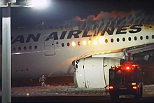 В катастрофе в аэропорту Токио погибли пять членов экипажа самолета береговой охраны