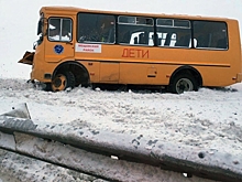 В Калужской области школьный автобус столкнулся с фурой: есть пострадавшие