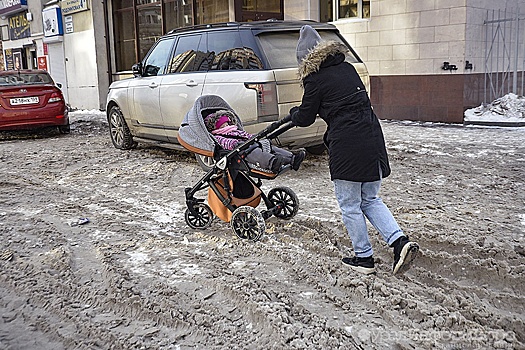 Названы сроки очистки Екатеринбурга от снежных завалов