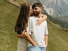 Мужчина почти сорвал свою свадьбу из-за пистолета и вызвал ярость в Сети