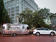 Tesla впервые продала больше 100 000 машин за год