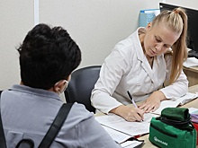 Госдума приняла закон о больничных для самозанятых