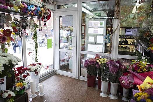 Розы и мимозы во время карантина. В Костроме из-за жены депутата цветочный бизнес стал первой необходимостью