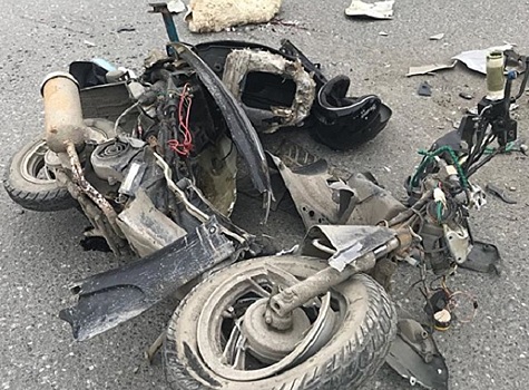 На перекрестке Пермякова — Менделева сбили скутериста