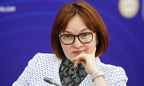 Набиуллина поспорила с Орешкиным на ПМЭФ