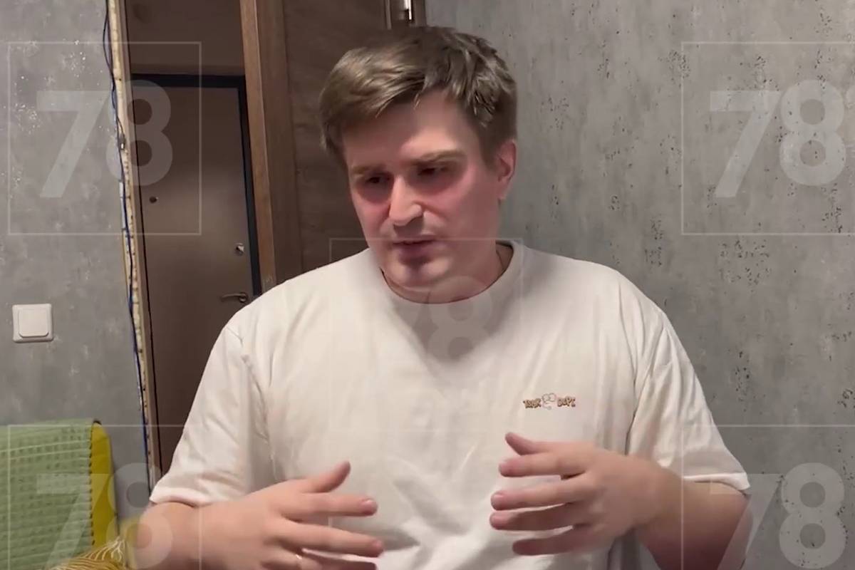 Удары школьника ножом проткнули легкое учительницы из Петербурга