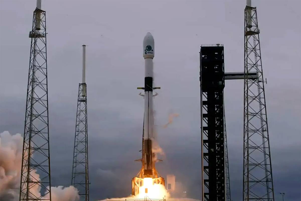 SpaceX успешно запустила европейскую АМС к астероиду