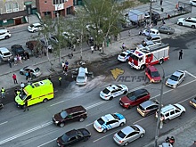 В Новосибирске в тройном ДТП на улице Дуси Ковальчук пострадала 19-летняя девушка