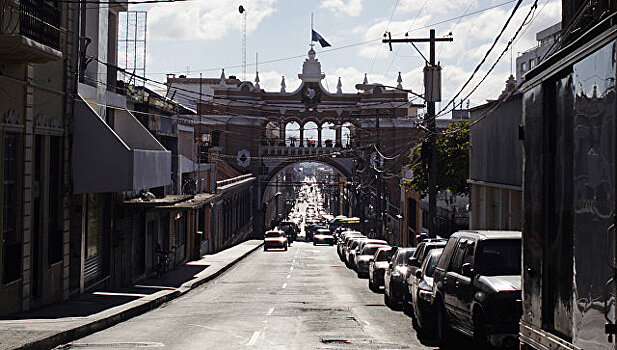 Манифестанты сорвали работу парламента Гватемалы