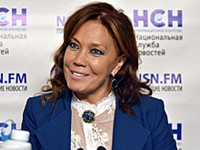 «Мне понятны его чувства»: Азиза ответила взаимностью на признание в любви от критика Соседова