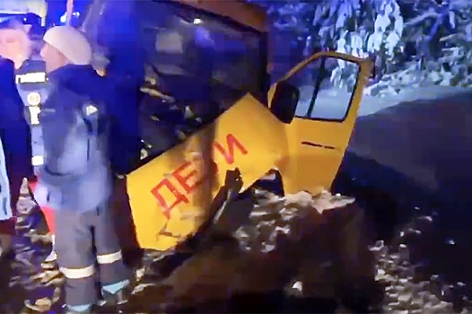 Уголовное дело возбуждено после ДТП со школьным автобусом в Удмуртии