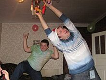 Душа русская праздника требует: 10 смешных фотографий подготовки к встрече Нового года