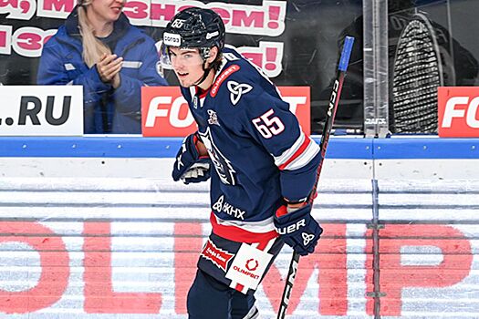 Защитник «Нефтехимика» Федотов рассказал о планах выиграть Кубок Гагарина в Нижнекамске