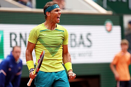 Рафаэль Надаль выиграл два сета у Каспера Рууда в финале «Ролан Гаррос»