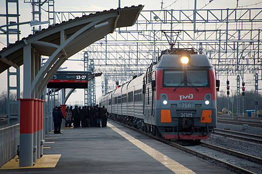 Зачем нужен поезд из Москвы в Москву